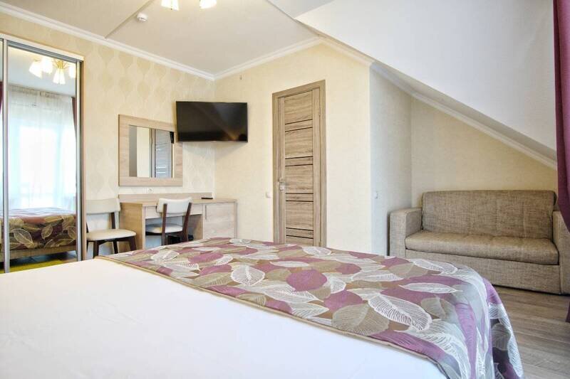 Стандартный 4-местный (Улучшенный, 2 этаж)