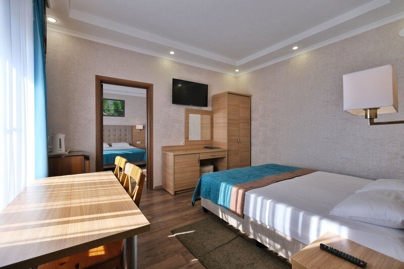 Стандартный 4-местный 2-комнатный (Улучшенный, 1 этаж)