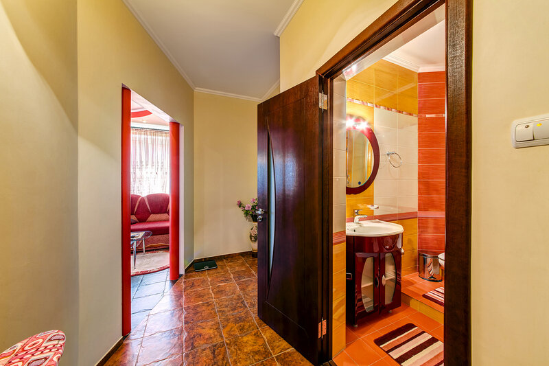 Люкс 4-местный 2-комнатный (с видом на море)