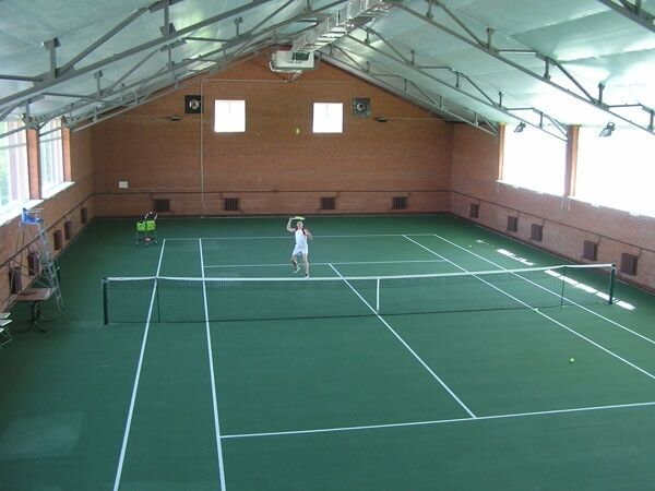 закрытый корт