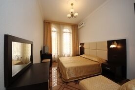 Семейный 4-местный 3-комнатный, Гостевой дом Алые паруса, Анапа