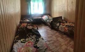 Домик, Гостевой дом У Реки София, Архыз