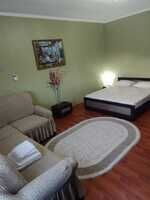 Отдельный дом 200м2, Гостевой дом  Клевер, Оленевка