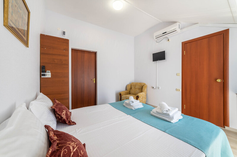 Стандартный 2-местный 1-комнатный (с доп.местом)