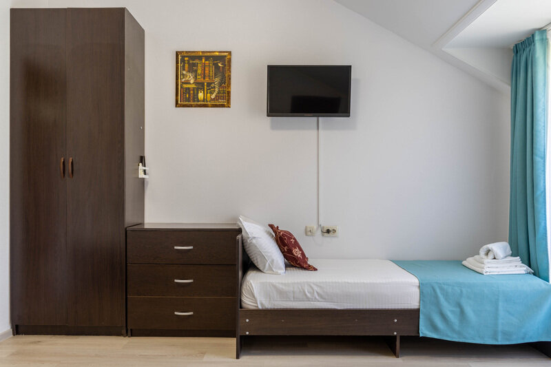 Стандартный 4-местный 1-комнатный