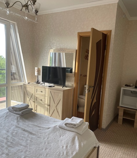 Полулюкс 4-местный 2-комнатный