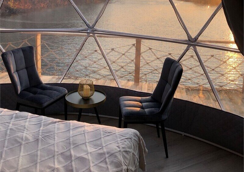 Шатер Орлан Белоплечий