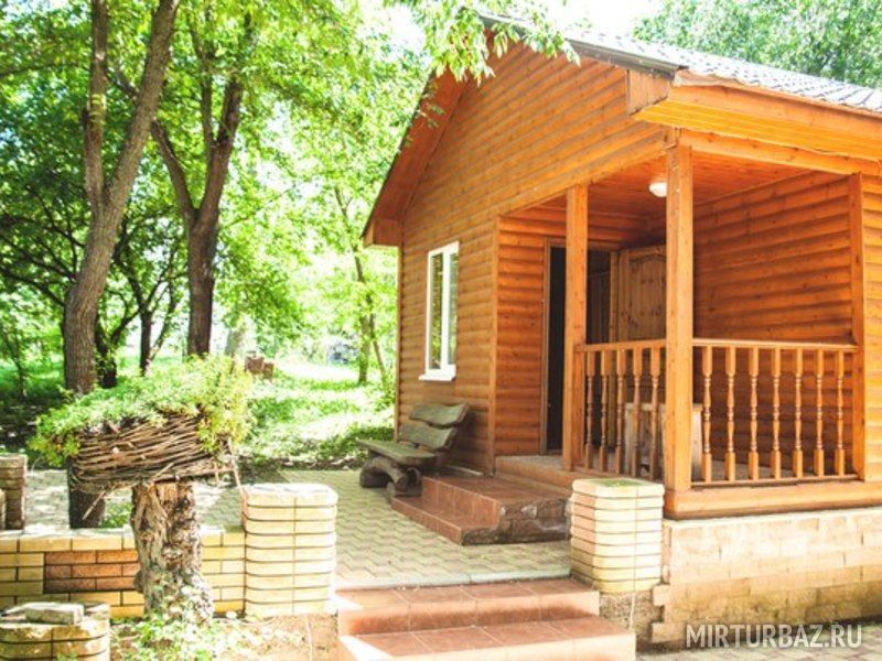 База активного отдыха Маяк, Ставропольский край, Сенгилеевское 