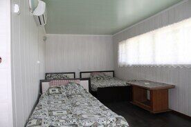 Номер третьей категории, База отдыха Дары Дона, Серафимович