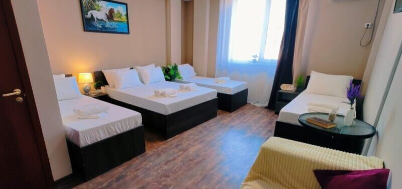 Полулюкс 6-местный