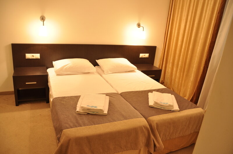 4-местный 3-комнатный (с балконом и видом во двор, корпус 3 Горный)