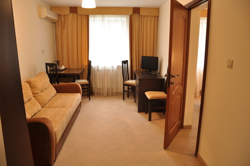 4-местный 3-комнатный (с балконом и видом во двор, корпус 3 Горный)