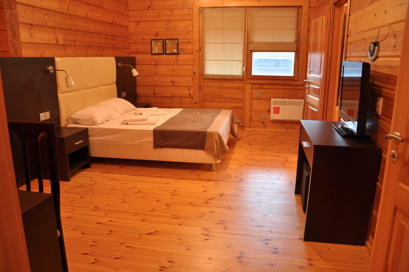 Коттедж 6-местный 4-комнатный 2-этажный