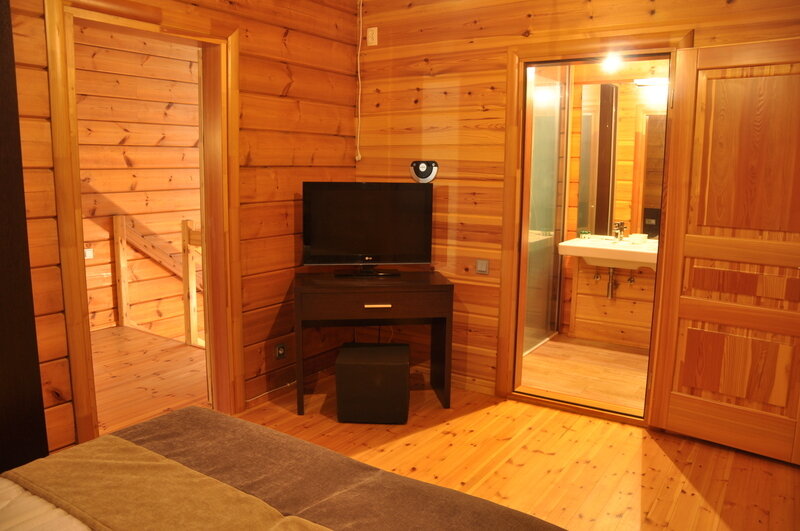 Коттедж 6-местный 4-комнатный 2-этажный