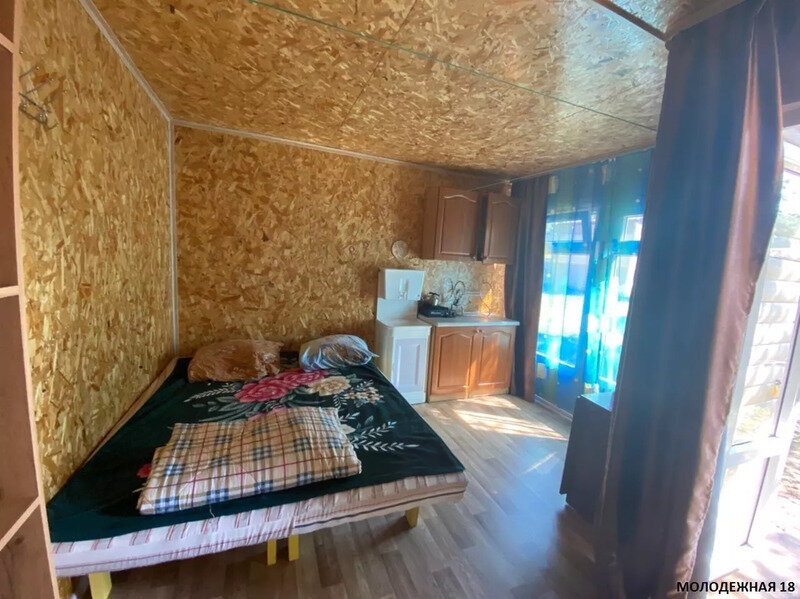 Молодежная (3,5,9,13,17,18)