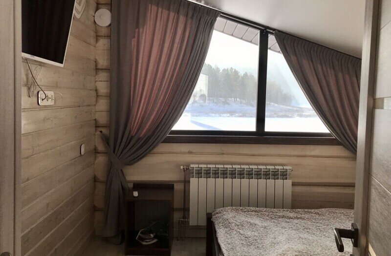 Дом 8-местный