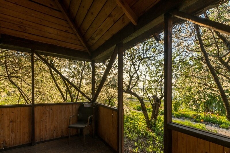 Дом 14-местный ВИП (с беседкой)