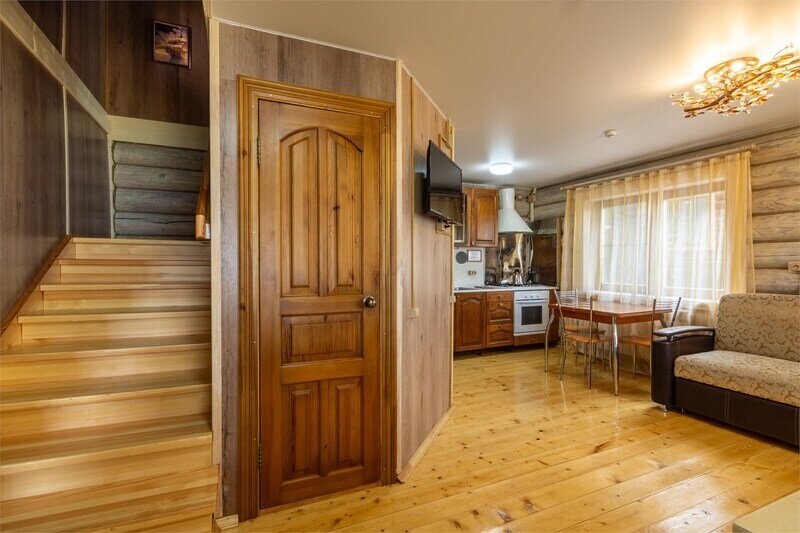 Дом 7-местный №7 (с беседкой)