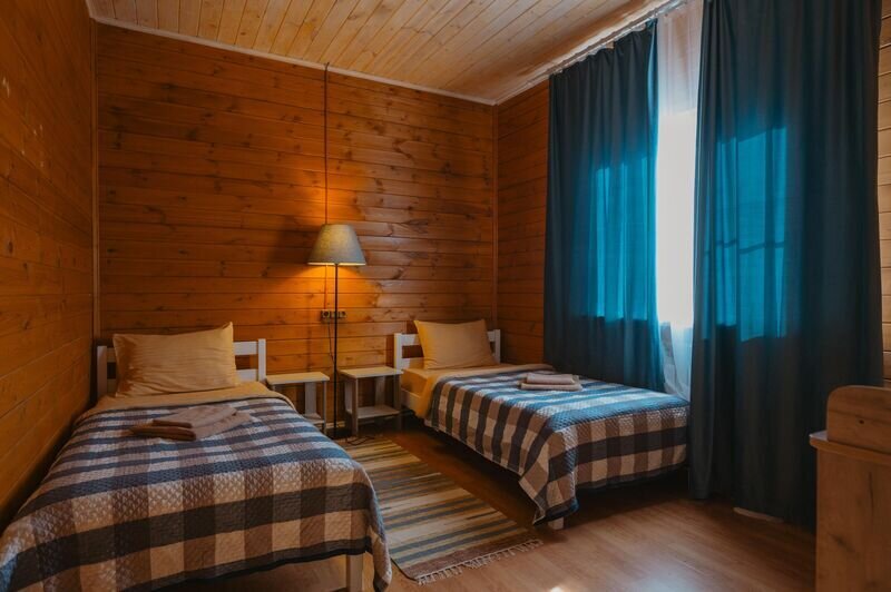 Дом 4-местный с душем