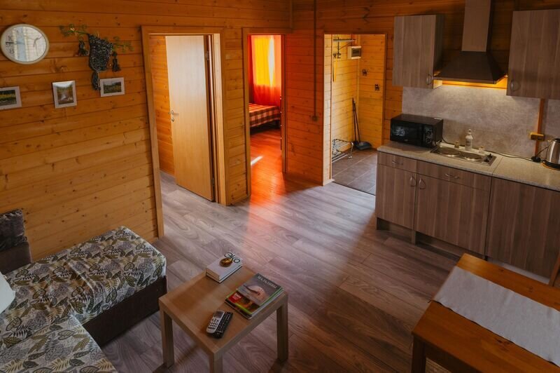 Дом 4-местный с душем