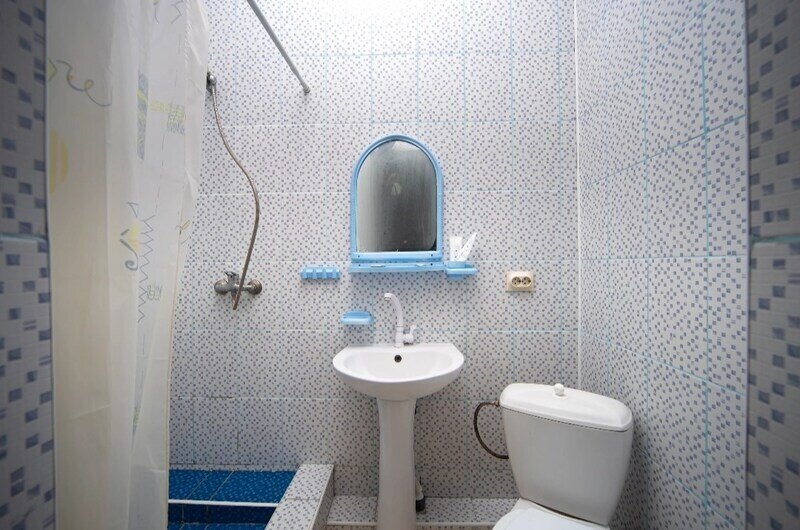 Семейный 5-местный (с 2 двуспальными кроватями)