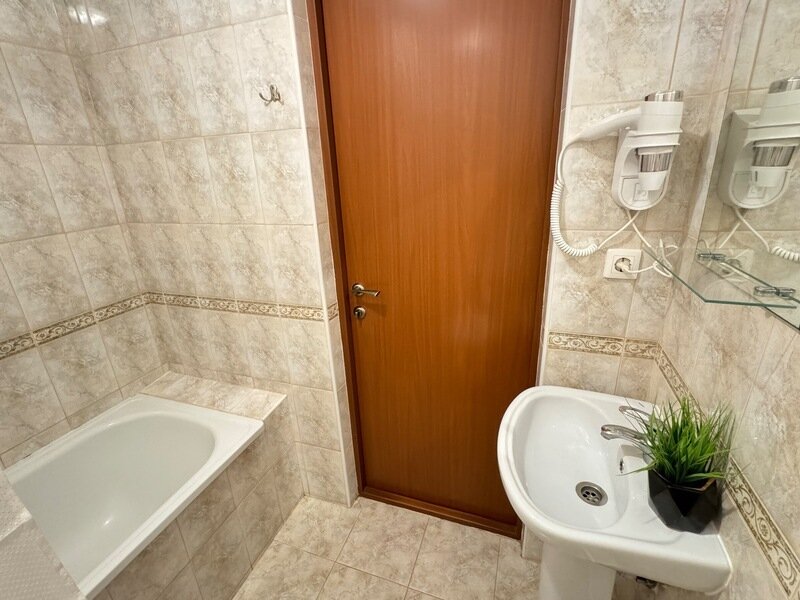 Комфорт плюс 3-местный (с балконом)