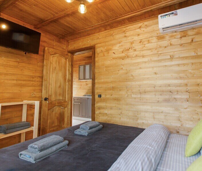 Домик 5-местный 2-комнатный