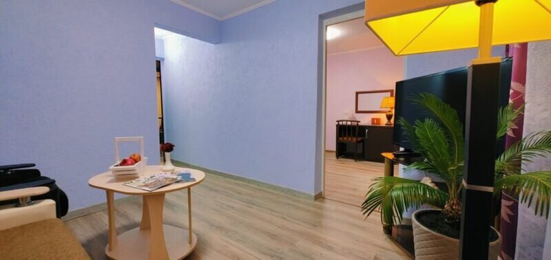 Апартаменты 6-местный 2-комнатный (с кухней)