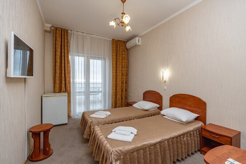 Стандартный 2-местный (Юг с двумя основными местами и раздельными кроватями)