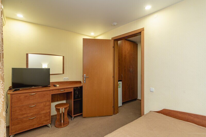 Стандартный 2-местный (Юг с двуспальной кроватью)