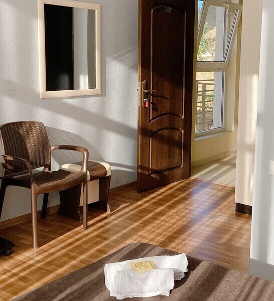 Стандартный 2-местный (вид на бассейн)