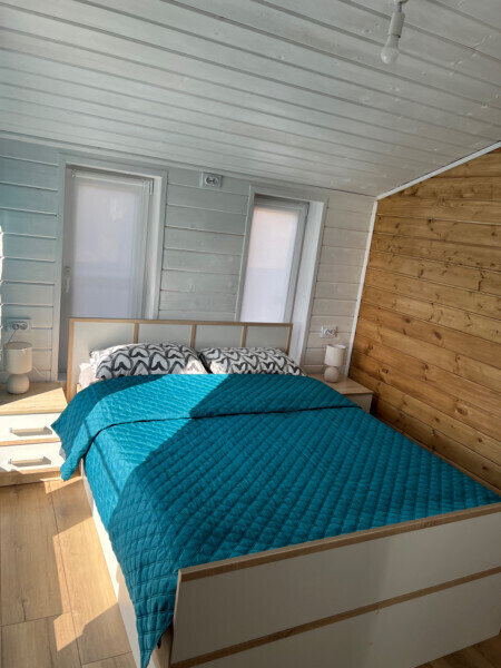 Дом 6-местный (с панорамными окнами)