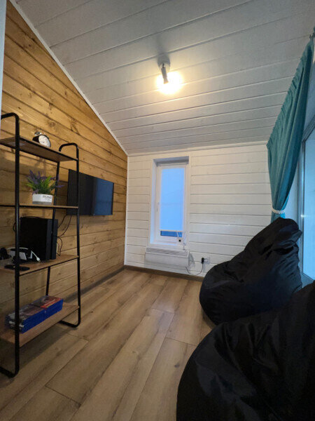 Дом 6-местный (с панорамными окнами)