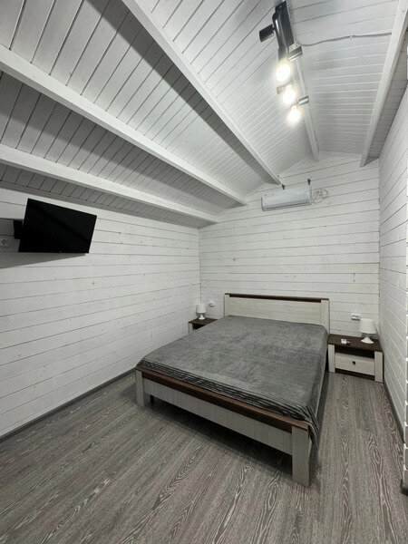 Коттедж 2-местный (с диваном)