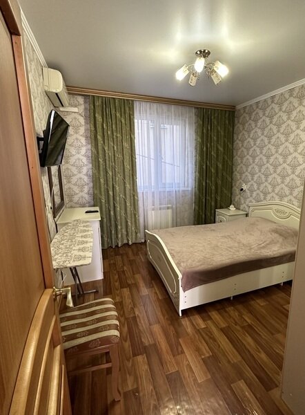 Стандартный 5-местный 2-комнатный (с балконом)