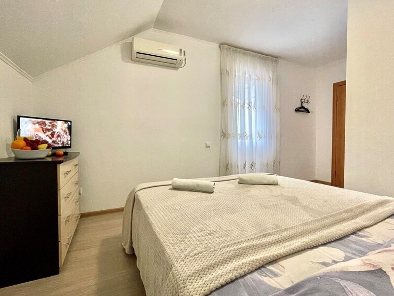 Номер 2-местный (мансардный этаж)