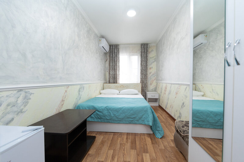 Семейный 4-местный 2-комнатный (с балконом)