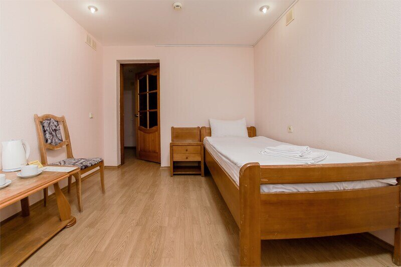 Стандартный 3-местный 2-комнатный (без балкона)