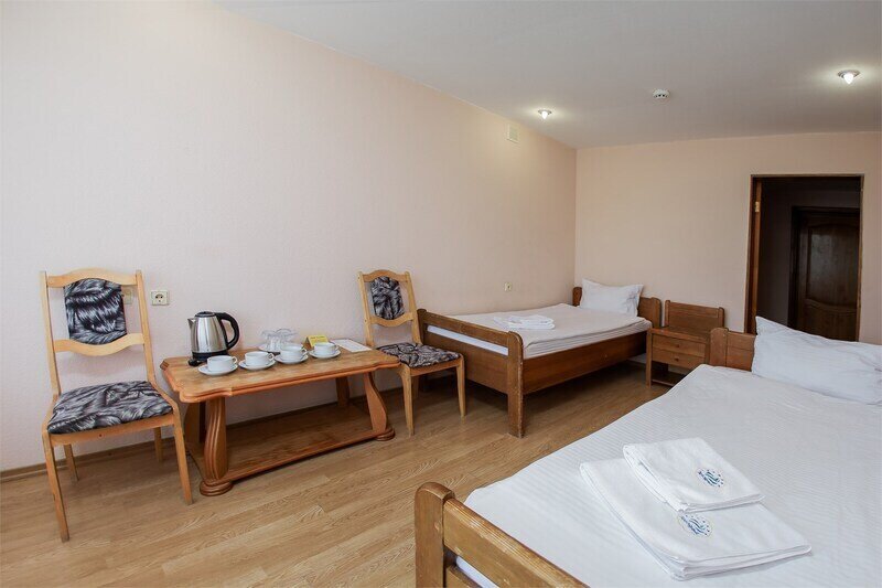 Стандартный 4-местный 2-комнатный (с балконом)