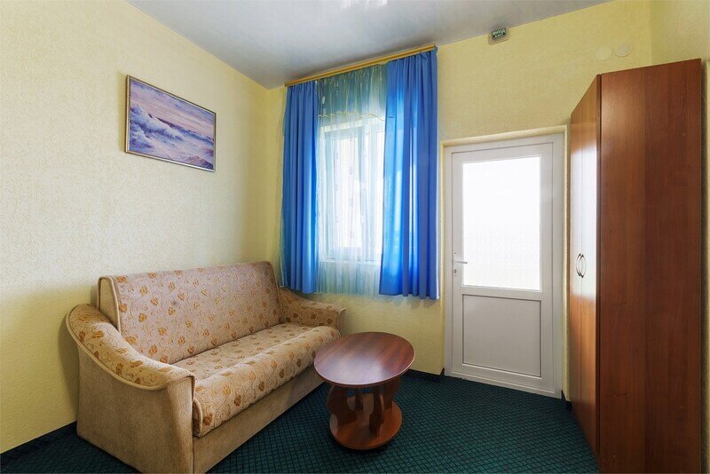 Стандартный 3-местный