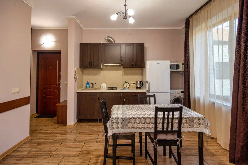 Апартаменты 2-местный (с кухней и французским балконом)