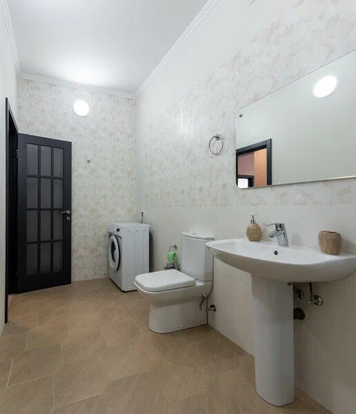 Апартаменты 4-местный 2-комнатный (вид на море)