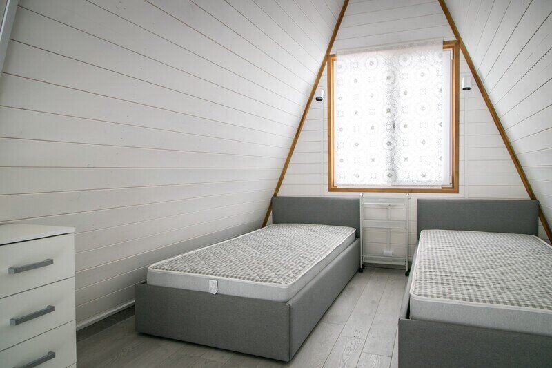 Афрейм 8-местный 2-комнатный