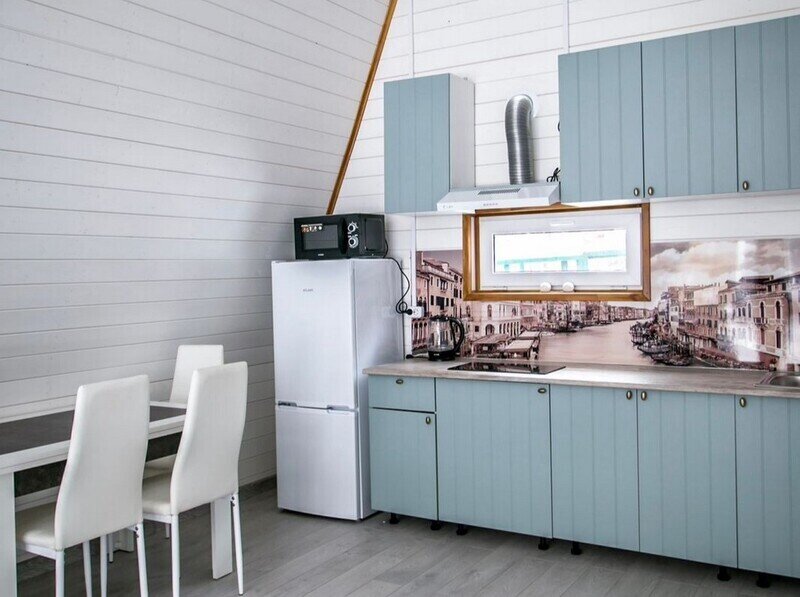 Афрейм 8-местный 2-комнатный