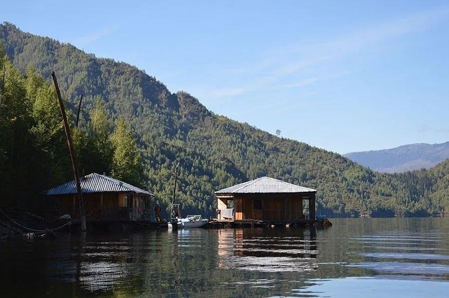 Плавбаза Огни Саян, Саяногорск, Республика Хакасия