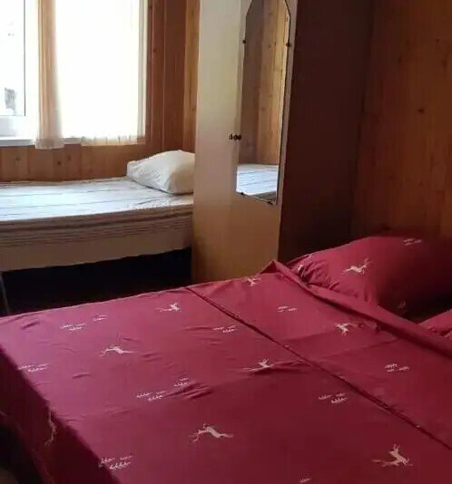 Стандартный 3-местный (две кровати)