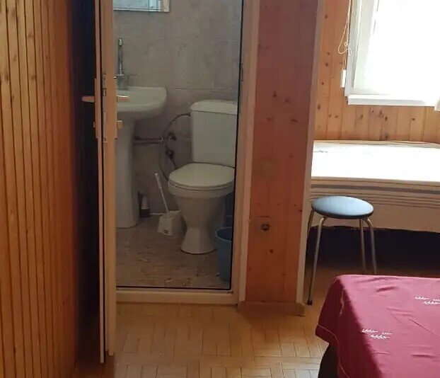 Стандартный 3-местный (две кровати)