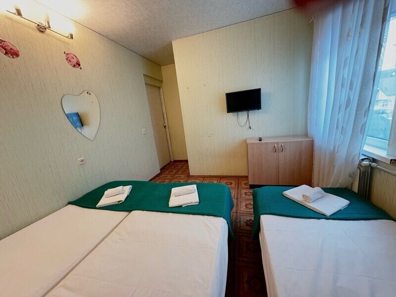 Эконом 3-местный