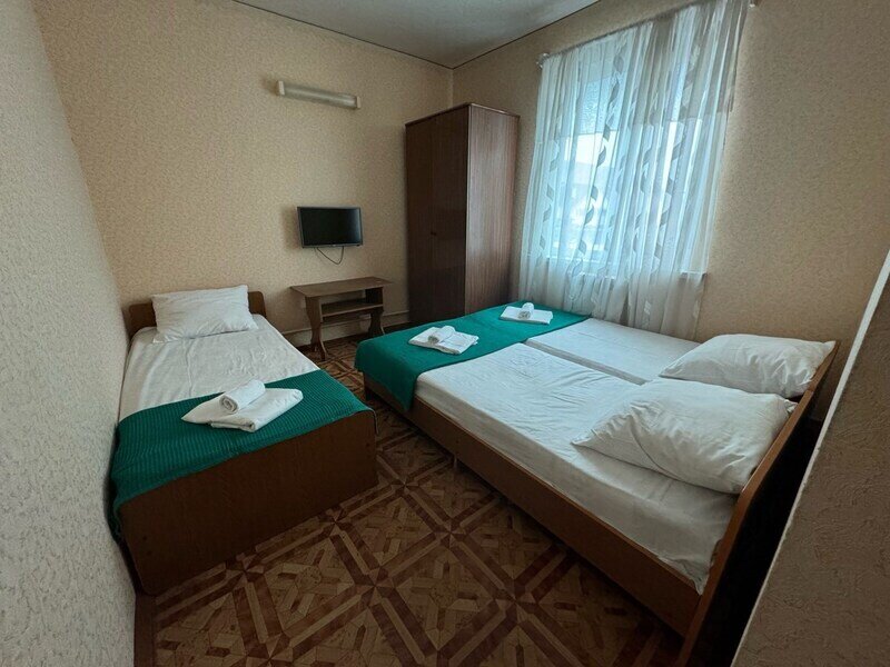 Эконом 3-местный