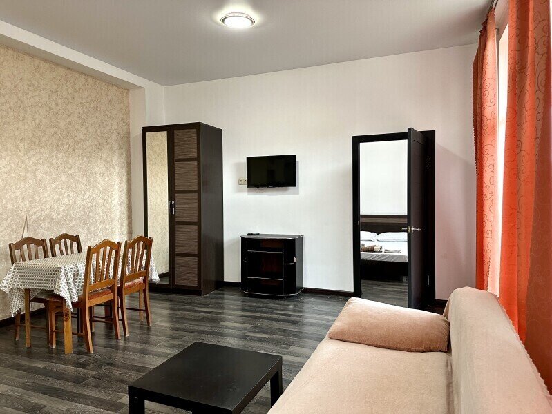 Апартаменты Семейный 5-местный (с кухней)